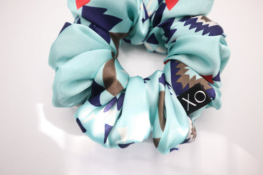 Kaya Oversized Scrunchie • Light Blue Turquoise Aztec Design ♡🏜️