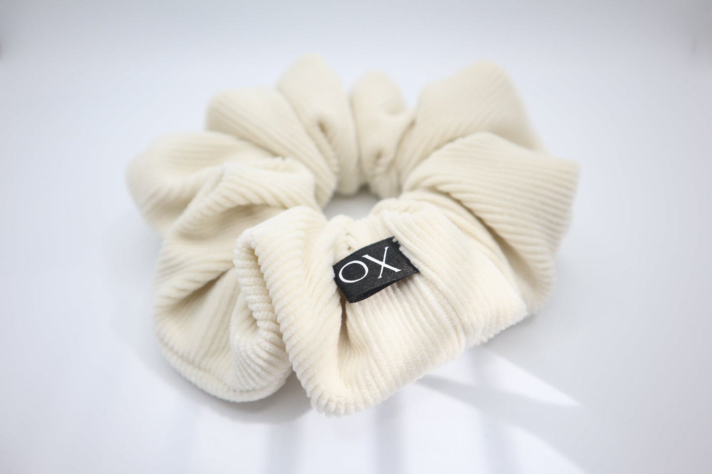 Sofi Oversized Ribbed Velvet Scrunchie • Ivory ♡🤍