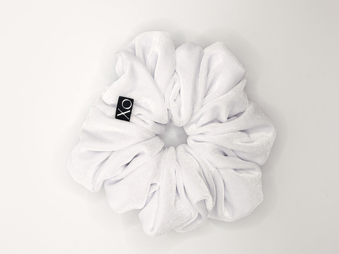Bianca – White Velvet Scrunchie • Oversized or Mini Size • Velvet Noir Collection ♡🤍