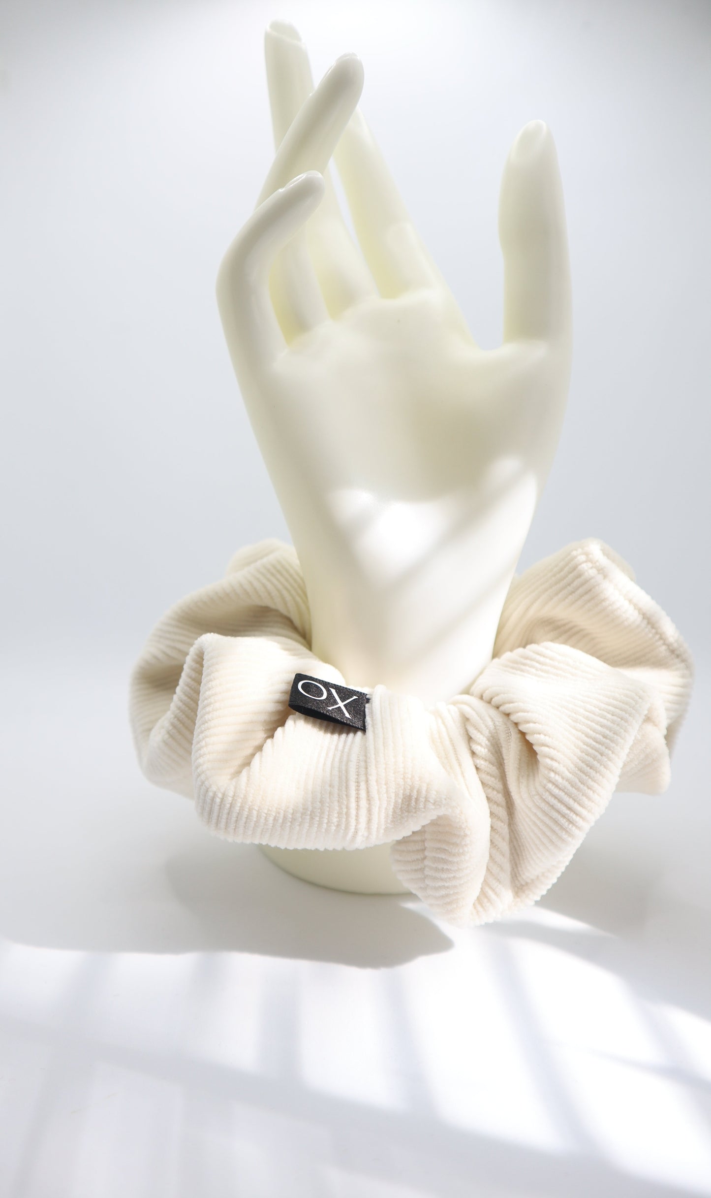 Sofi Oversized Ribbed Velvet Scrunchie • Ivory ♡🤍