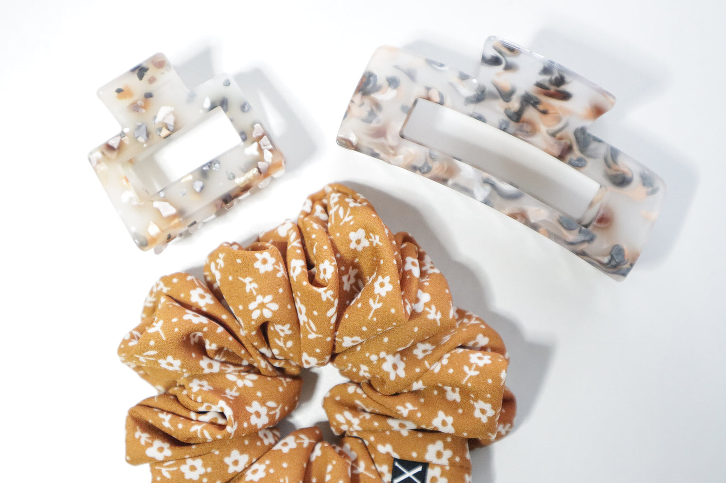 Marble Claw Clip with Black & Brown Speck Swirls • Limited Edition ♡🖤🤎