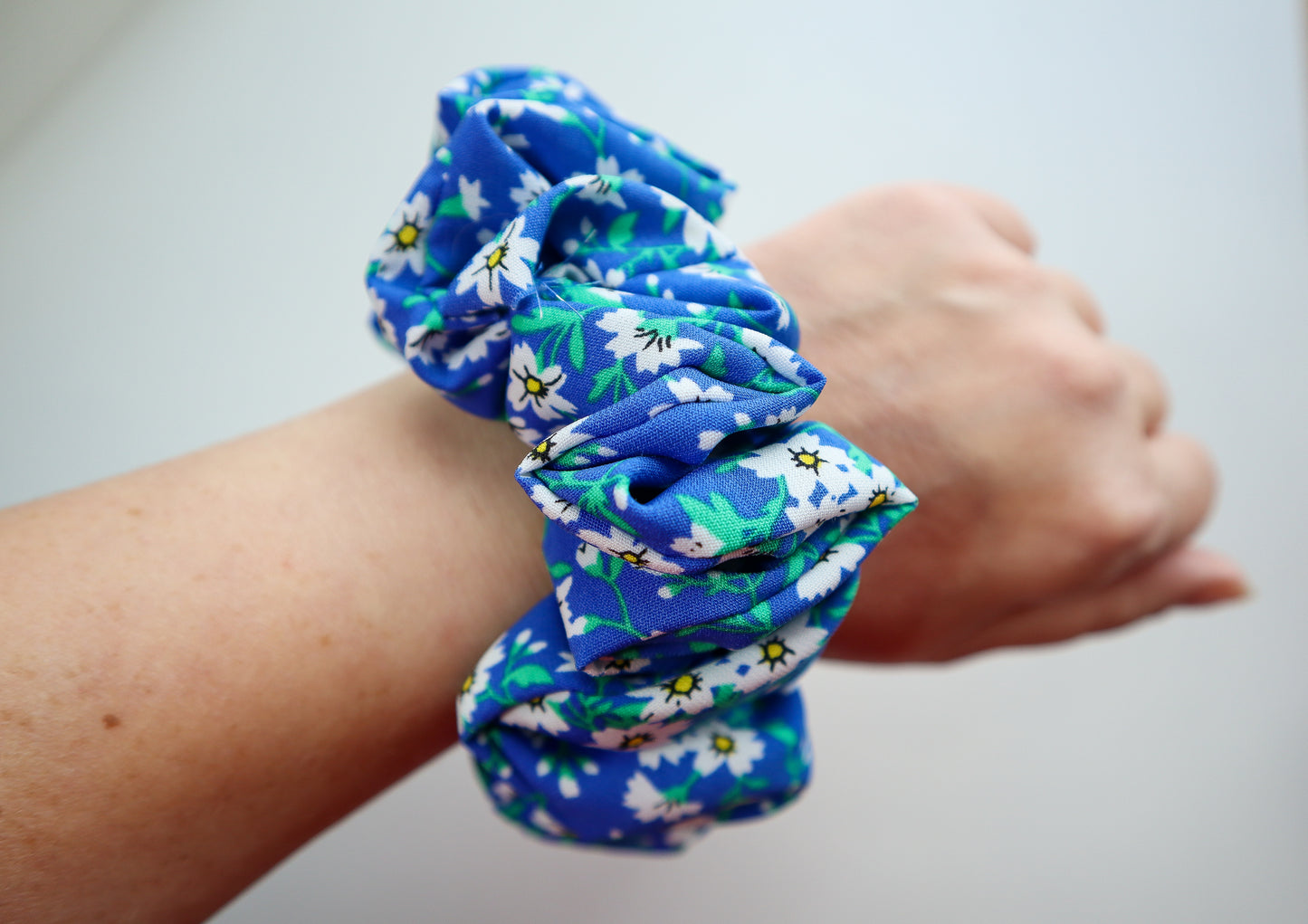 Nora Oversized Scrunchie • Royal Blue with Dainty White Flowers ♡💙