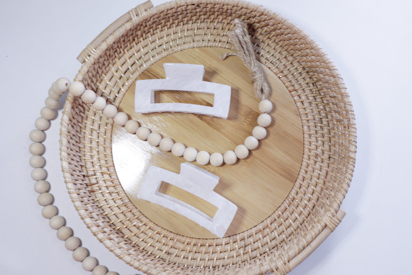 Clear Claw Clip with Milky White Marble Specks • Hair Jaw Clip ♡🖤