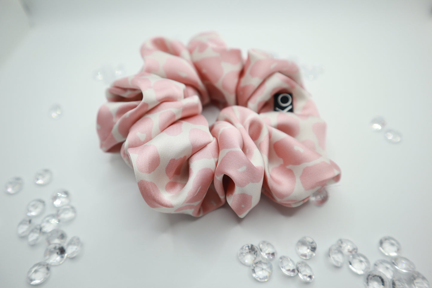 Daisy - Oversized Scrunchie Lightweight Satin Leopard Print in Light Pink 💕✨