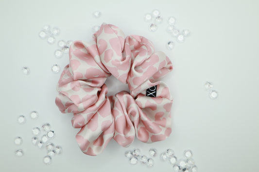 Daisy - Oversized Scrunchie Lightweight Satin Leopard Print in Light Pink 💕✨
