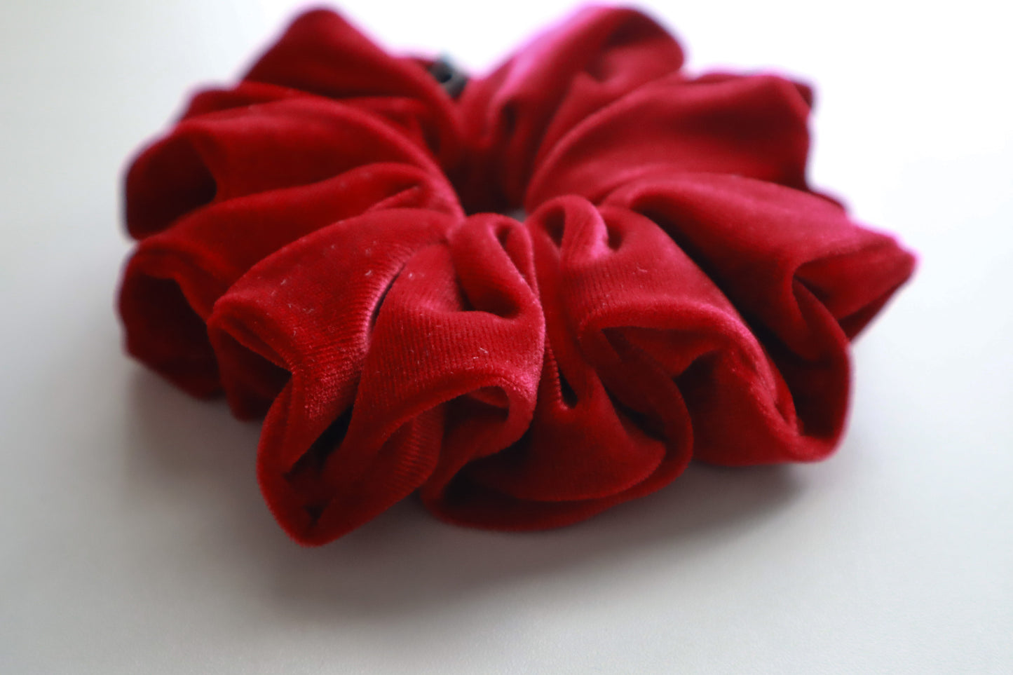 Scarlett – Burgundy Velvet Scrunchie • Velvet Noir Collection ♡❤️