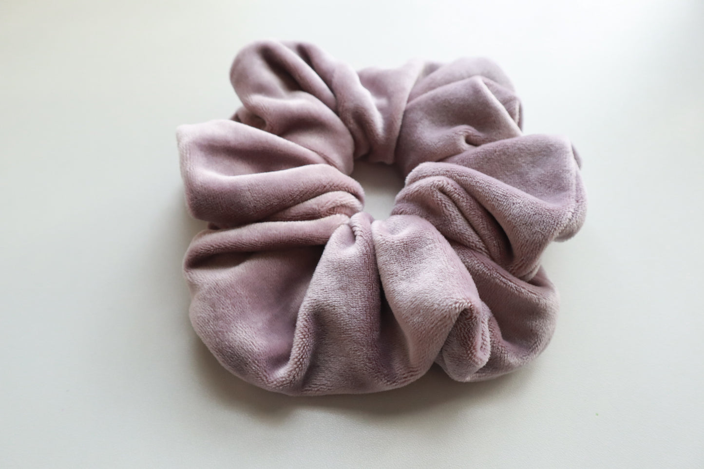 Zara Stretch Velvet Scrunchie in Dusty Lavender – Oversized or Mini 💜✨